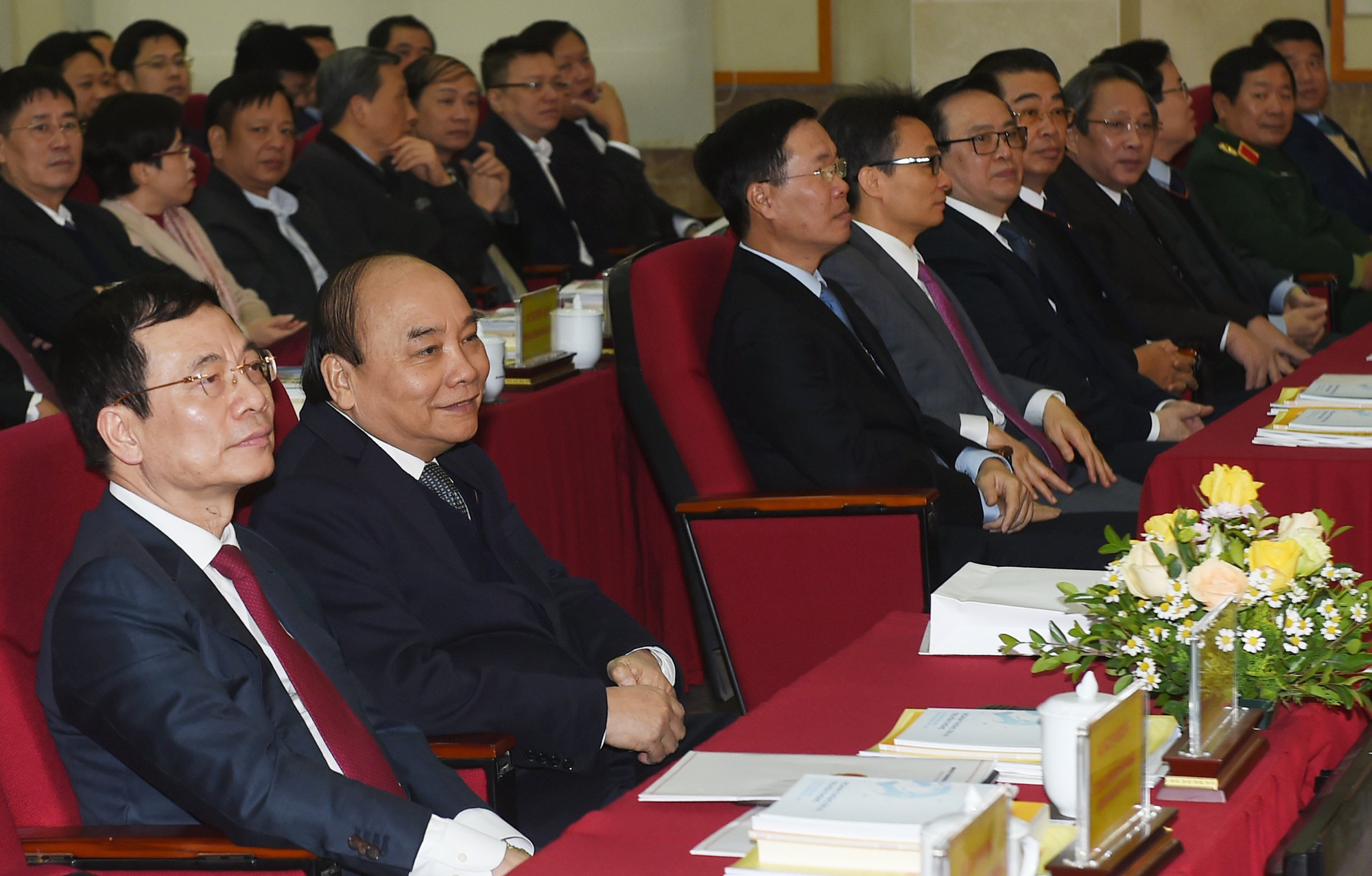 Bộ trưởng Nguyễn Mạnh Hùng: Sứ mệnh lớn lao chưa bao giờ có của ngành thông tin - truyền thông - Ảnh 3.