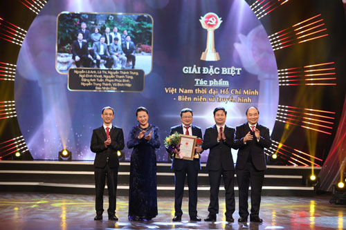 Báo Nhân Dân đoạt giải đặc biệt Giải Búa liềm vàng năm 2020