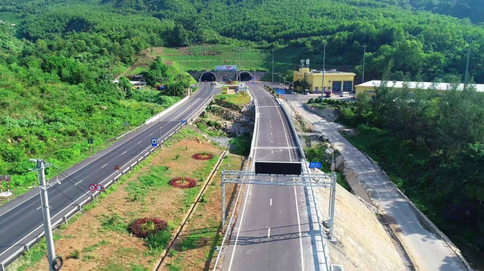 Phó Chủ tịch HĐQT Tập đoàn Đèo Cả TRẦN VĂN THẾ: "Chúng tôi rất nản!"