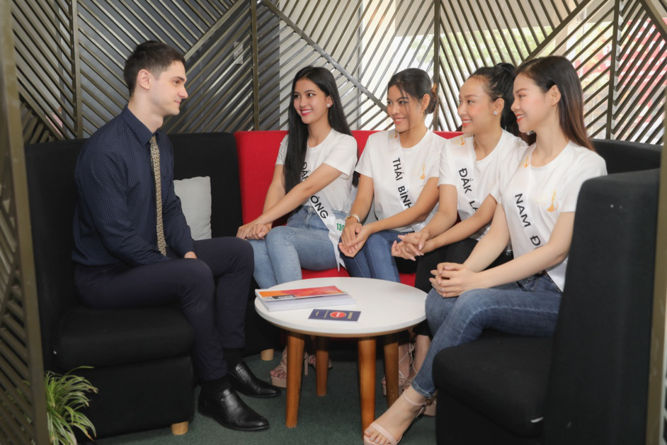 Trung t&acirc;m Anh ngữ Speak UP &aacute;p dụng m&ocirc; h&igrave;nh học t&iacute;ch hợp  cho TS Miss Tourism Vietnam 2020 - Ảnh 3.