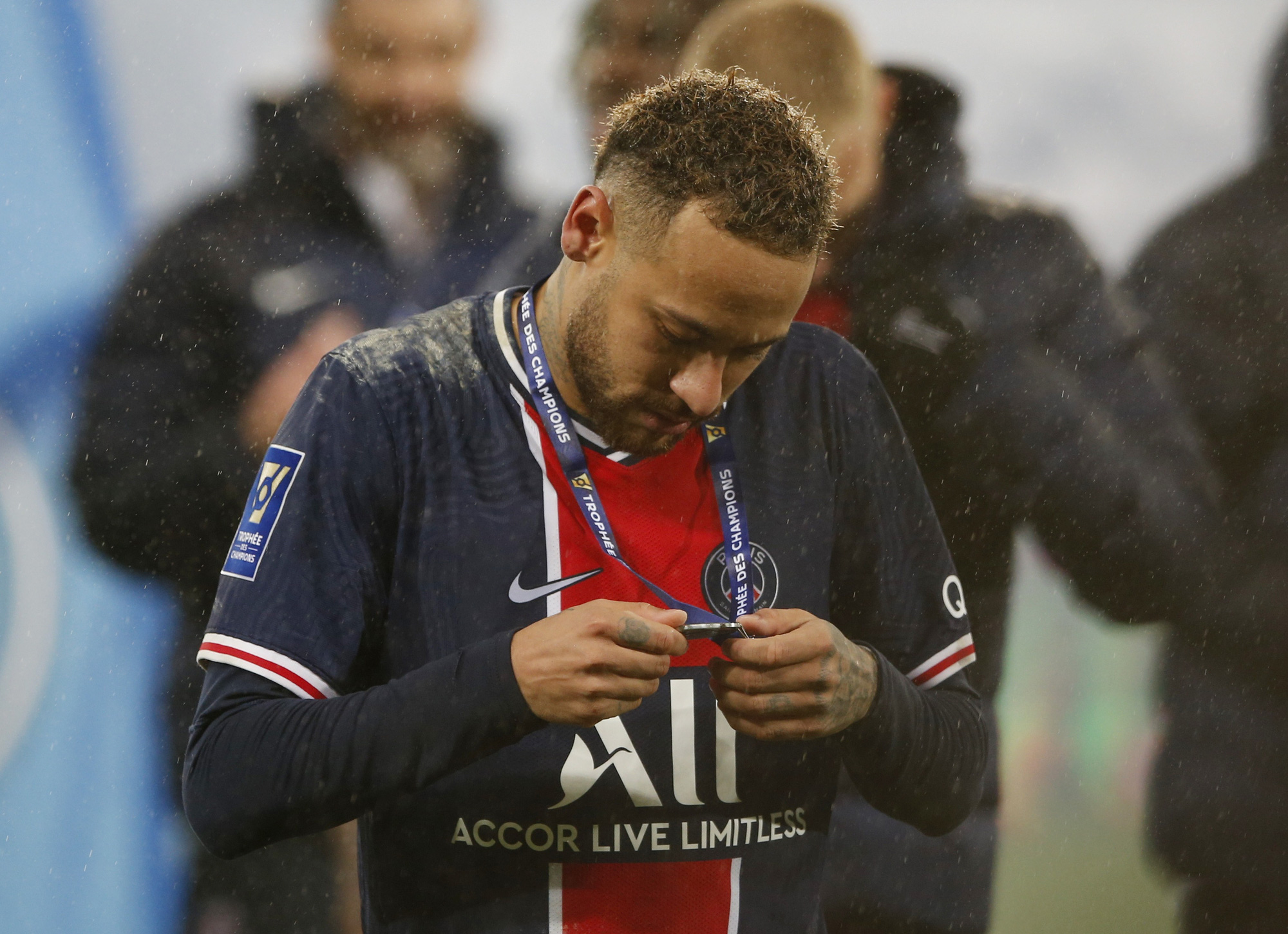 2 Neymar