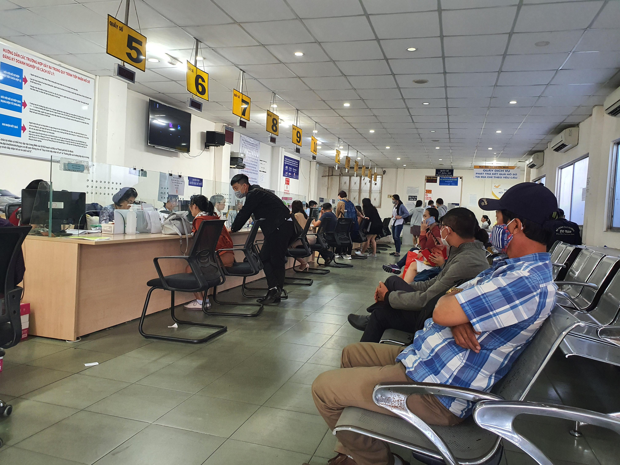 TP HCM: Doanh nghiệp mệt mỏi xin cấp giấy phép kinh doanh