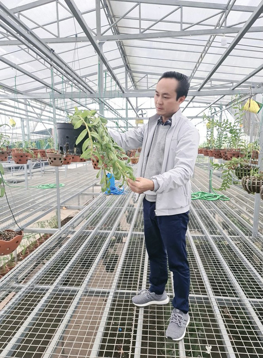 Nghệ nh&acirc;n Minh Xa chia sẻ b&iacute; quyết chăm s&oacute;c hoa lan - Ảnh 3.