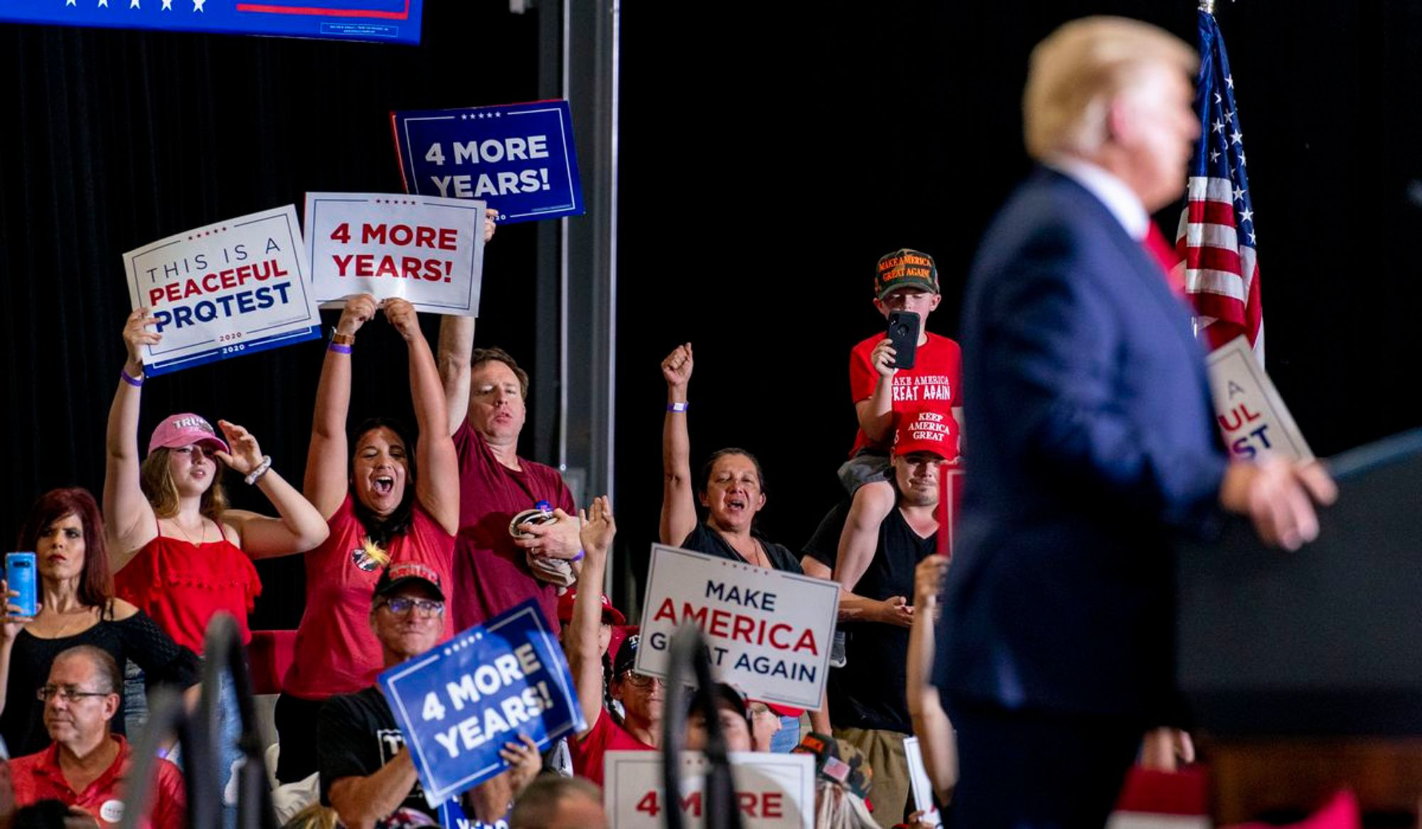 Đảng Cộng hòa tiến thoái lưỡng nan vì Tổng thống Trump - Ảnh 3.