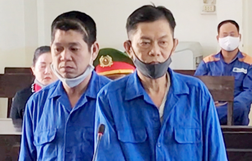 Nhận cái kết quá đắng vì đốt nhà người tình
