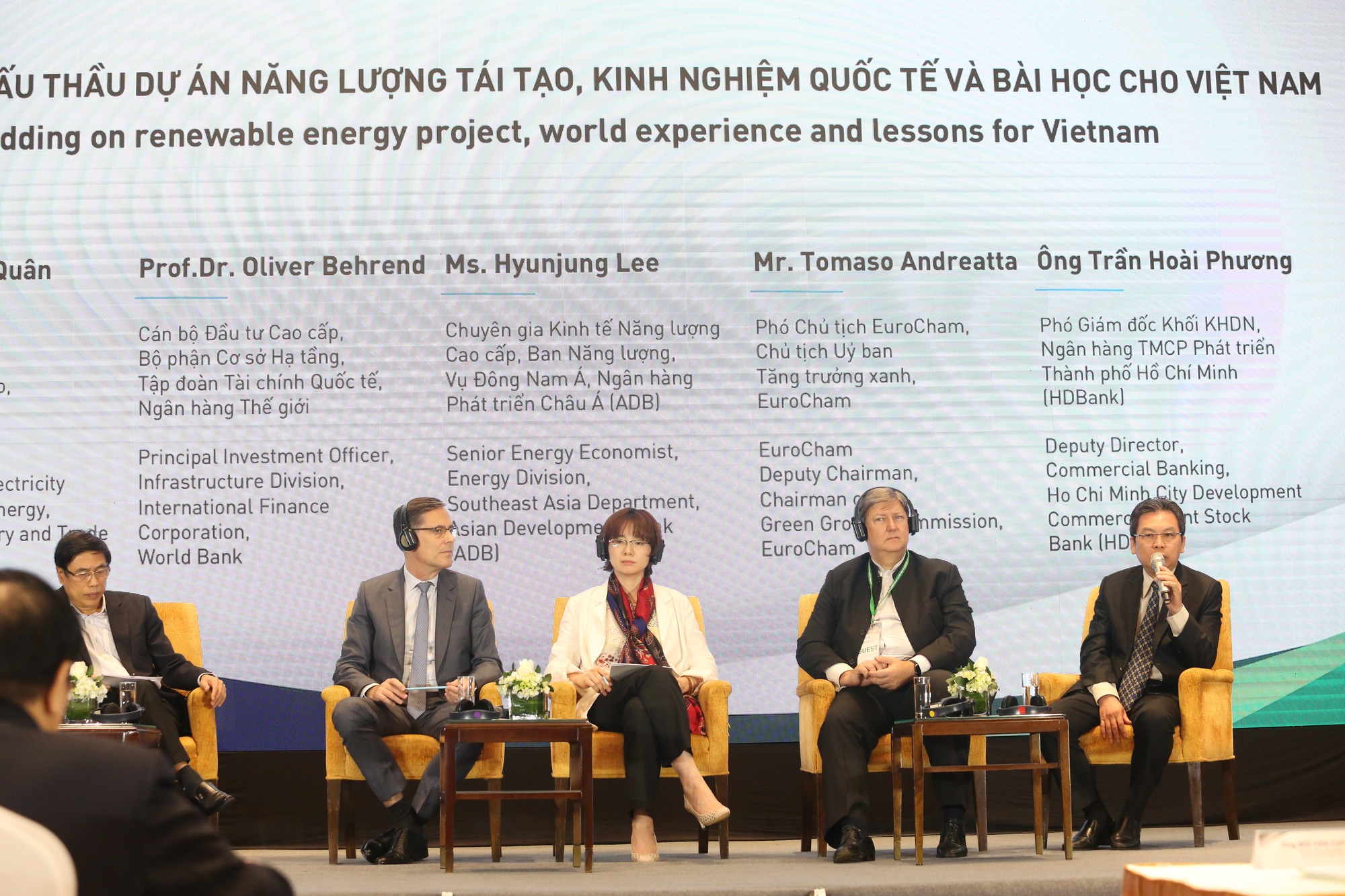 Guitarist - Banker Trần Ho&agrave;i Phương: Sống, tưởng nhớ v&agrave; kh&ocirc;ng nuối tiếc - Ảnh 3.
