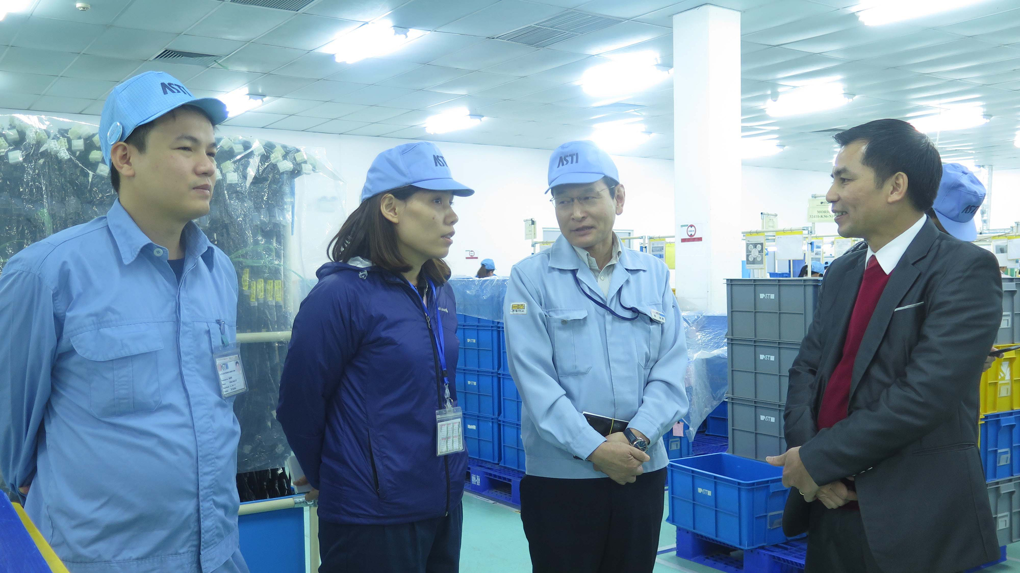 Bảo đảm đoàn viên, người lao động được nhận hỗ trợ trước ngày 5-2