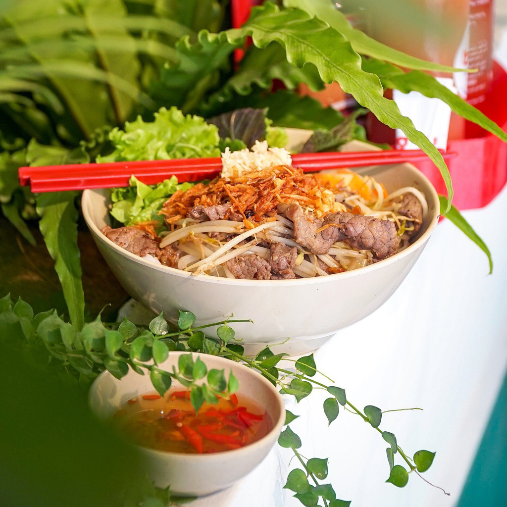 Bữa s&aacute;ng ấm bụng cho ng&agrave;y trở lạnh ở TP HCM - Ảnh 7.