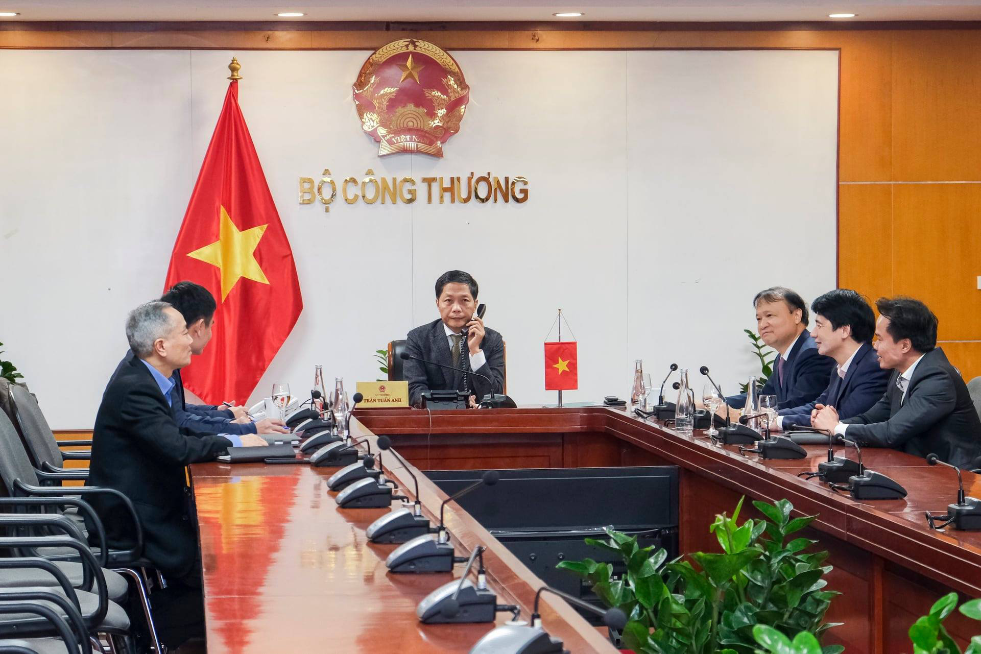 Kết luận của Mỹ không đề cập đến "các biện pháp trừng phạt" với hàng hoá Việt Nam