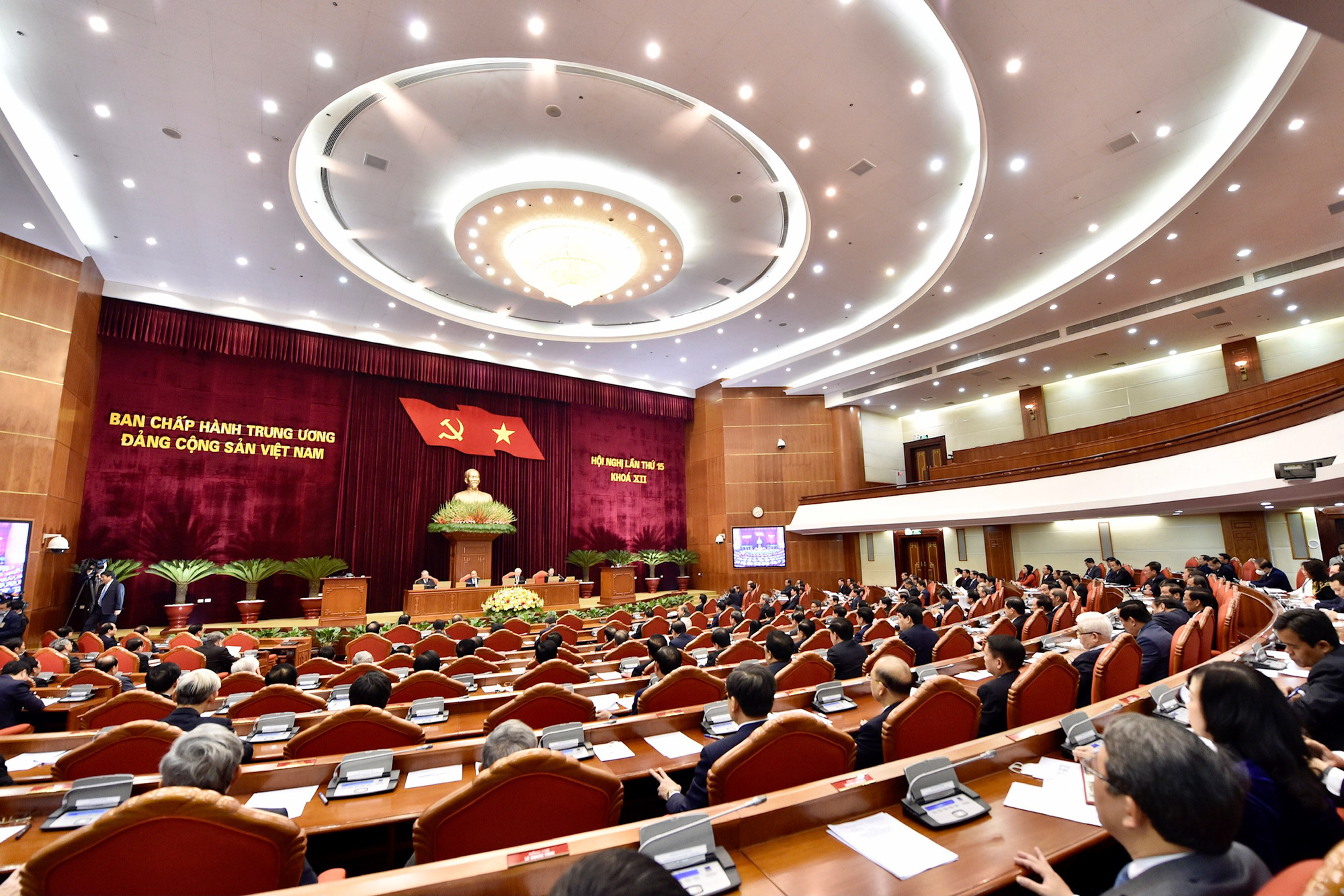 Chùm ảnh: Khai mạc Hội nghị Trung ương 15 có ý nghĩa cực kỳ quan trọng - Ảnh 12.