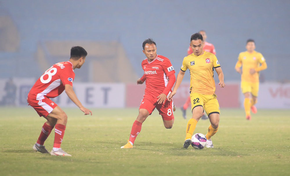 Đương kim v&ocirc; địch Viettel thua sốc ở v&ograve;ng 1 V-League 2021 - Ảnh 3.