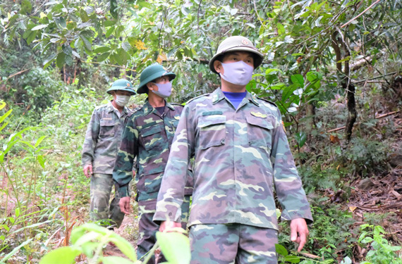 Bảo vệ v&ugrave;ng bi&ecirc;n, v&igrave; b&igrave;nh y&ecirc;n của Tổ quốc - Ảnh 3.