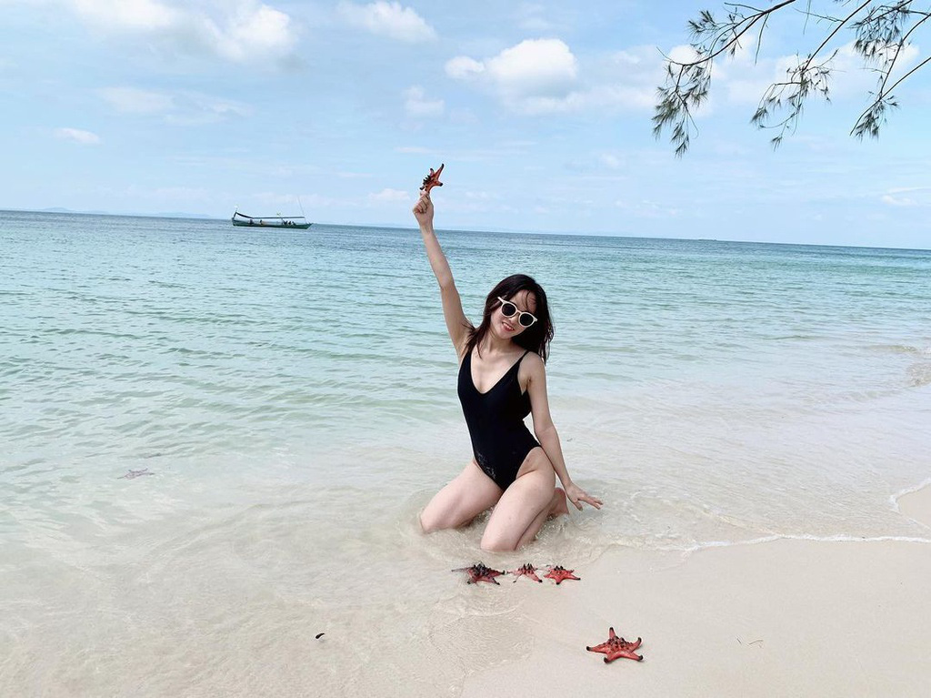 Đón nắng ấm ở biển Quy Nhơn, Nha Trang... dịp Tết Âm lịch