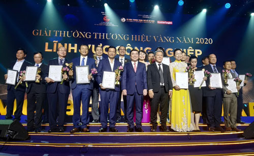 T&ocirc;n vinh 30 doanh nghiệp Thương hiệu V&agrave;ng TP HCM năm 2020 - Ảnh 1.