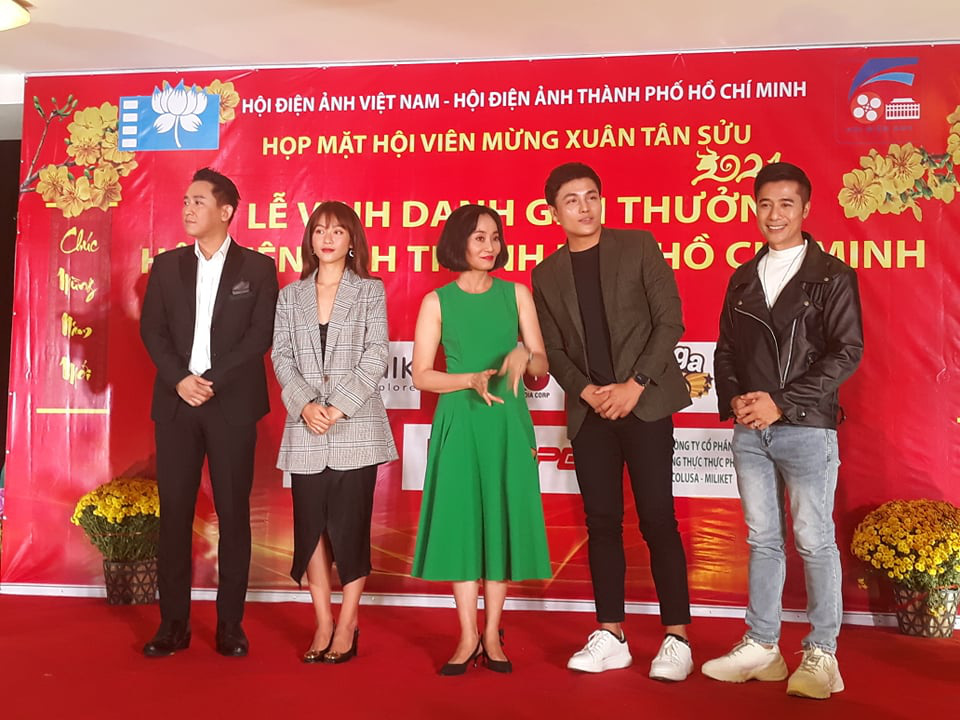 Hứa Vĩ Văn, Khả Ngân được Hội Điện ảnh TP HCM vinh danh