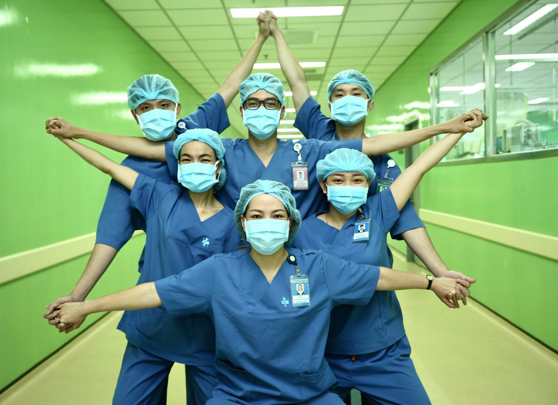 Tròn 1 năm Việt Nam phát hiện ca mắc Covid-19 đầu tiên là 2 cha con người Trung Quốc