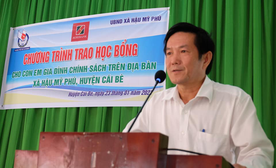 Hơn 200 suất học bổng được trao cho con em gia đ&igrave;nh ch&iacute;nh s&aacute;ch - Ảnh 3.