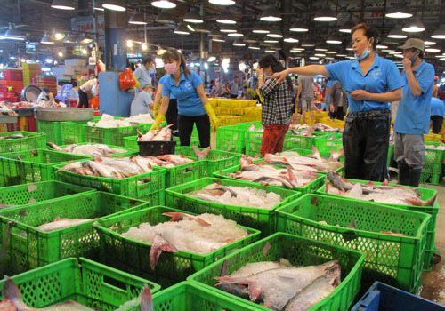 Hàng xuất khẩu thành hàng Tết