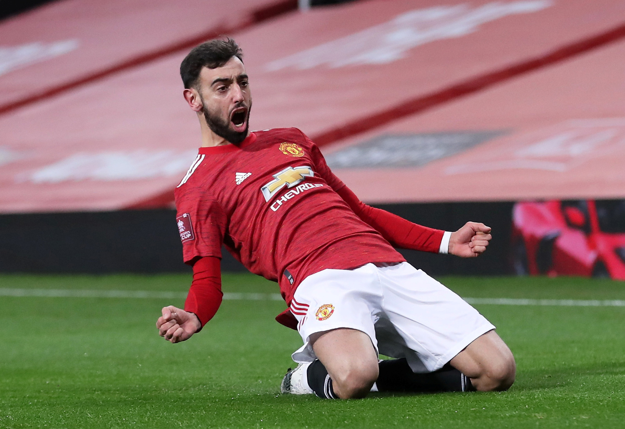 Rượt đuổi kịch tính tại Old Trafford, Man United quật ngã Liverpool - Ảnh 9.