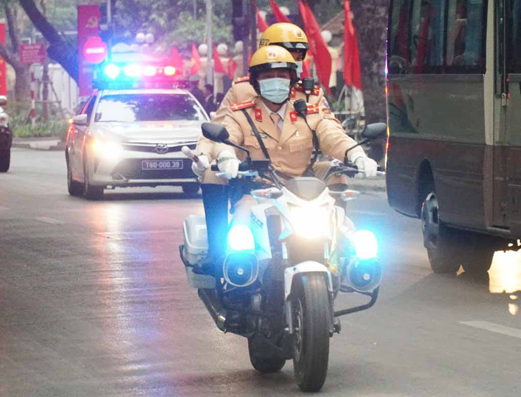 Cận cảnh: Dẫn đo&agrave;n đại biểu dự Đại hội XIII - Ảnh 11.
