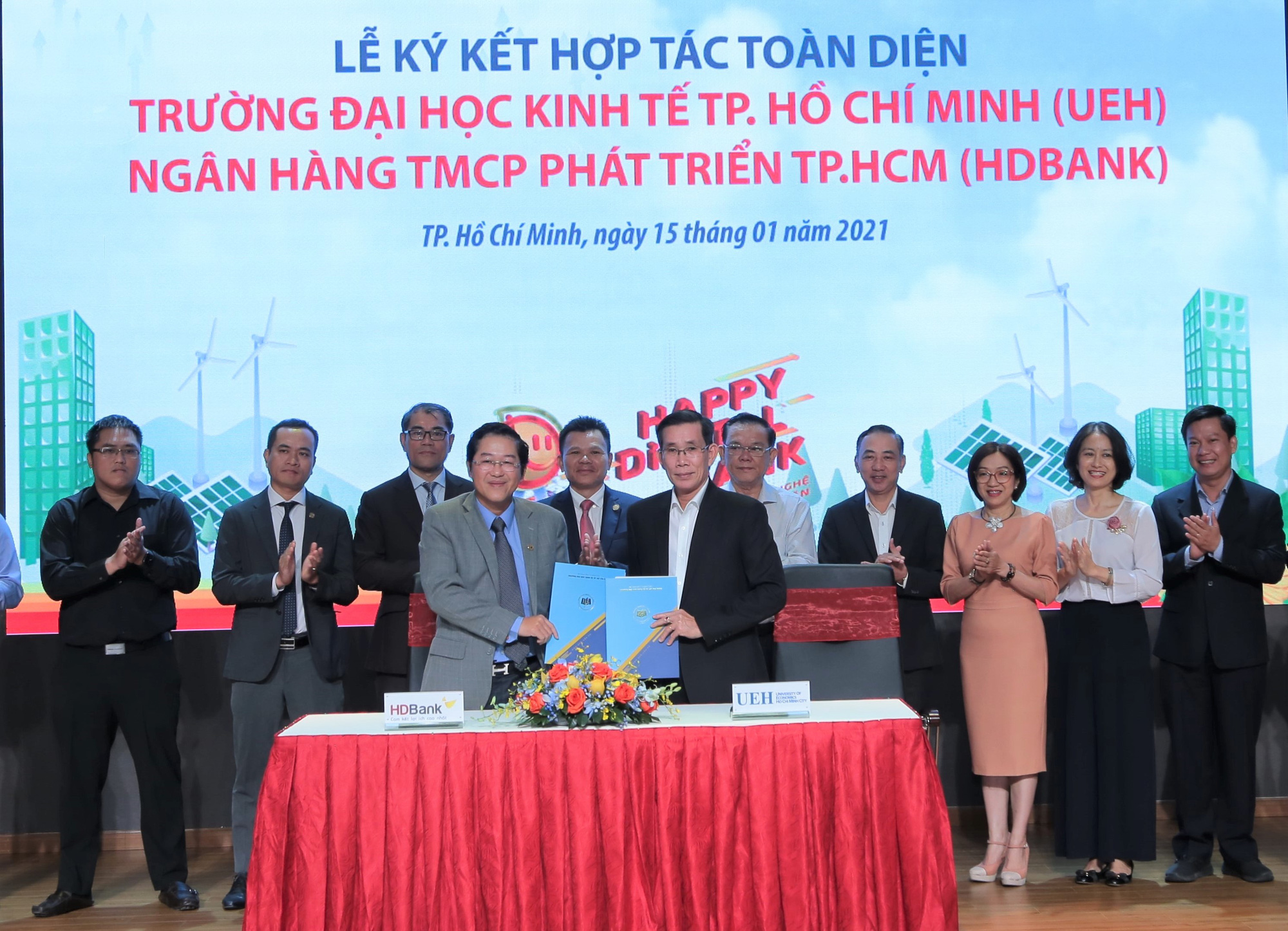 HDBank k&yacute; hợp t&aacute;c chiến lược với c&aacute;c trường đại học - Ảnh 1.