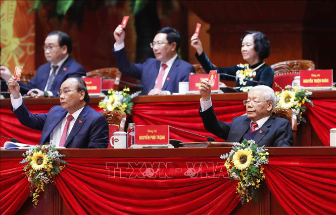 Bầu Đoàn Chủ tịch Đại hội XIII gồm 17 thành viên