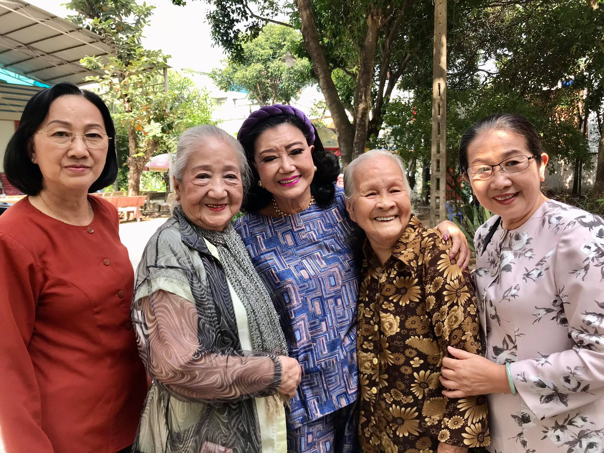 NSND Kim Cương mang Tết sớm đến Khu dưỡng lão Nghệ sĩ