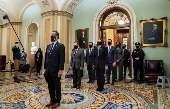 Phép thử từ chuyện xét xử luận tội ông Trump