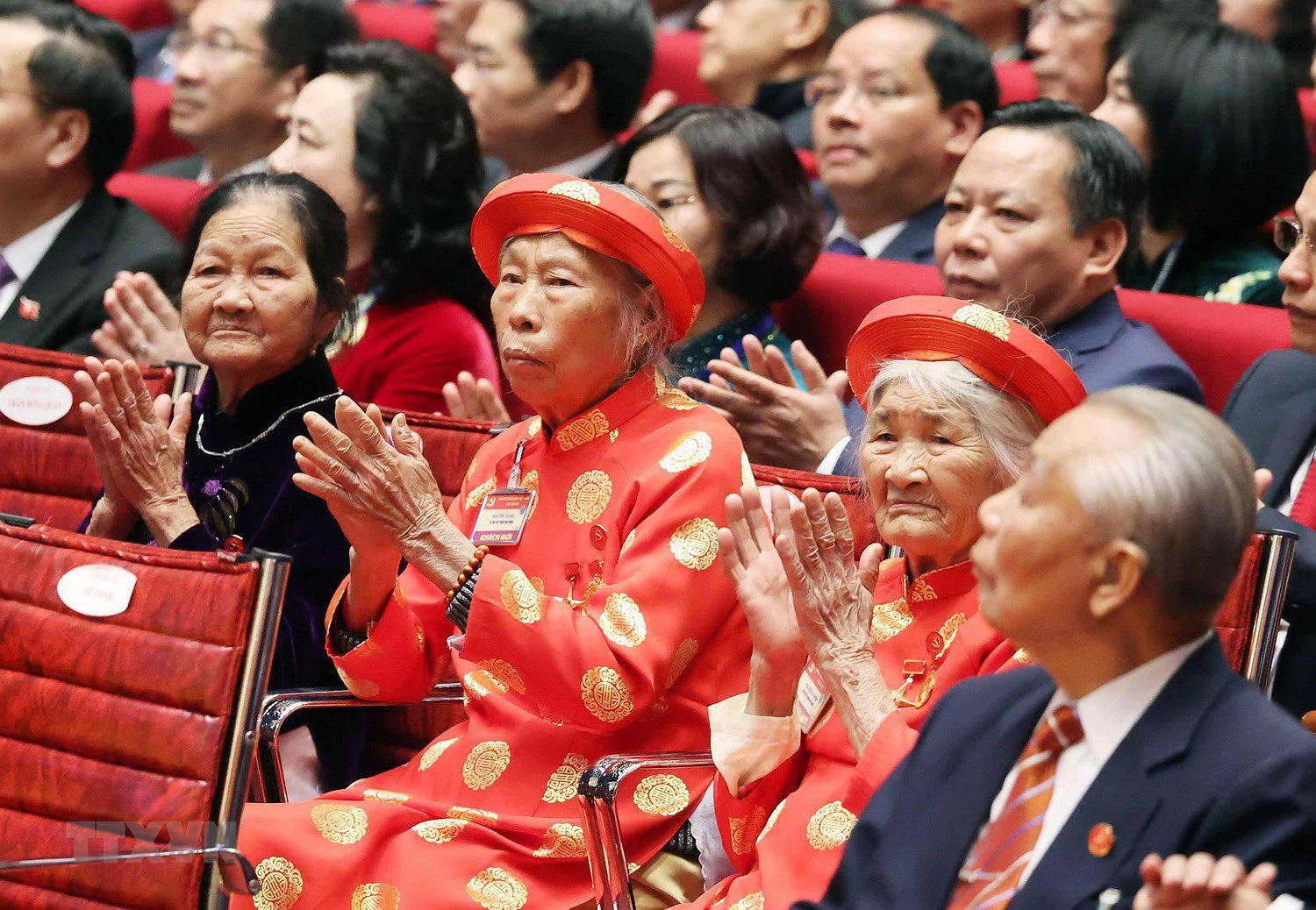 Những hình ảnh phiên khai mạc Đại hội XIII của Đảng - Ảnh 12.