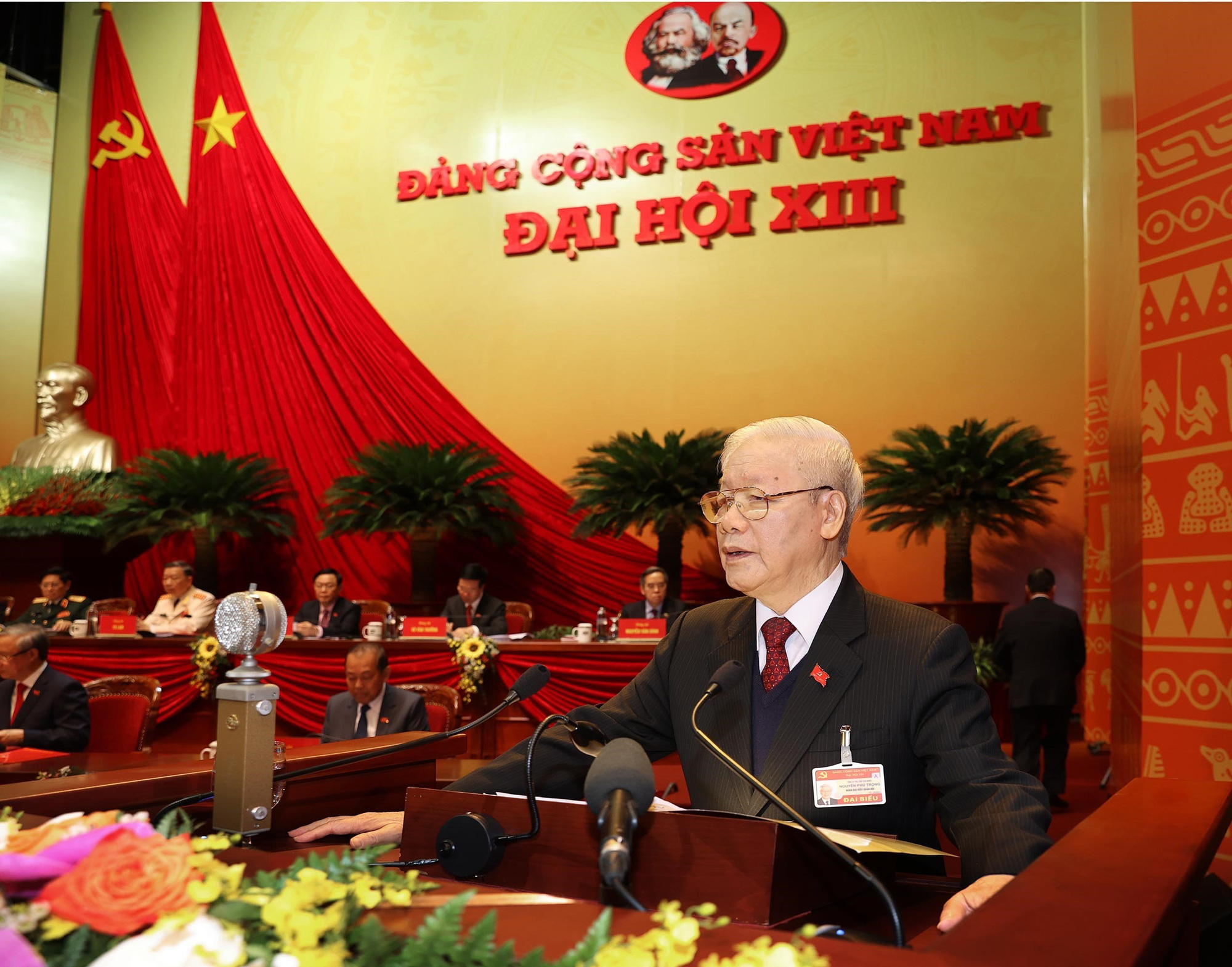 Lập nên những kỳ tích phát triển mới