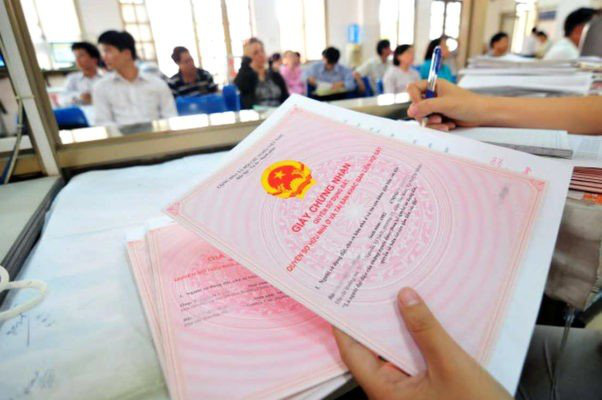 C&aacute;c khoản tiền phải nộp khi l&agrave;m sổ đỏ năm 2021 - Ảnh 1.