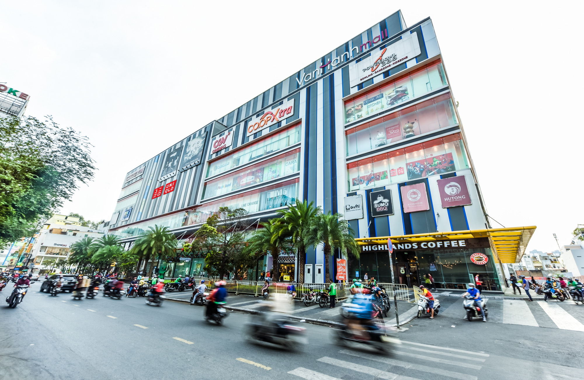 Hãng thời trang Nhật khai trương cửa hàng thứ 4 tại TP HCM