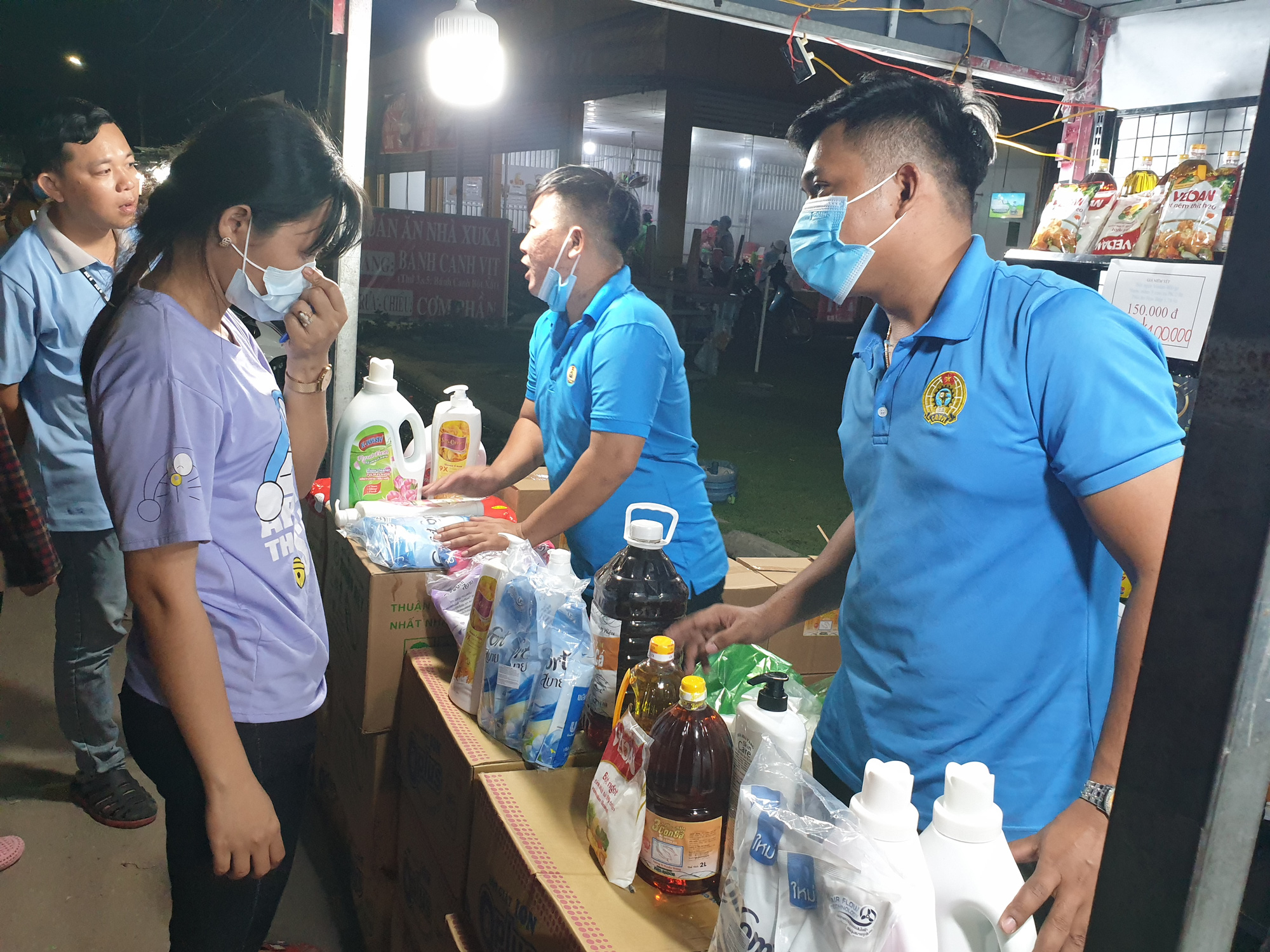 Đón Tết cùng công nhân - Ảnh 5.
