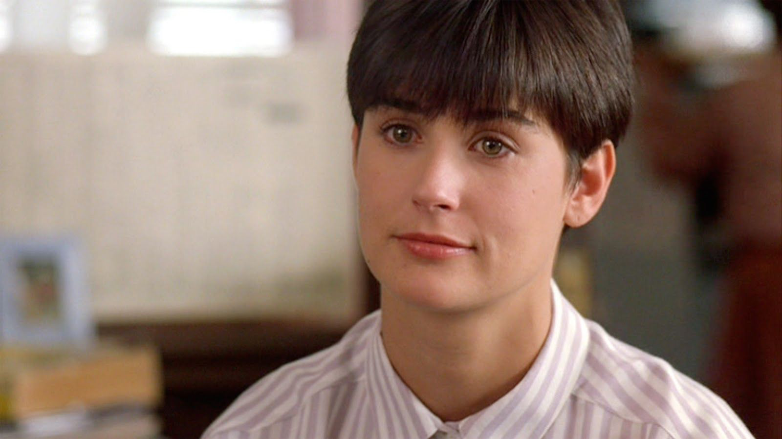 Minh tinh Demi Moore gây sốc với gương mặt khác lạ - Ảnh 7.
