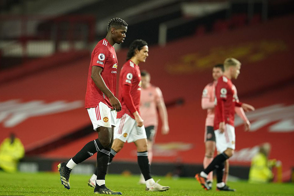 Thua sốc đội chót bảng, Man United mất trắng ngôi đầu Ngoại hạng - Ảnh 8.