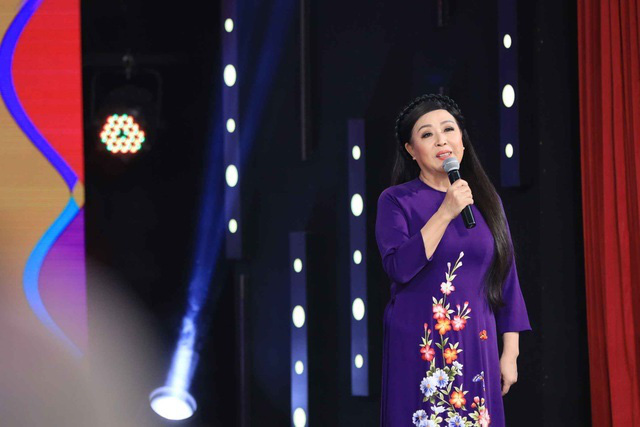 NSND Thu Hiền nói về cuộc sống hiện tại ở tuổi 69 và ông xã kín tiếng - Ảnh 3.