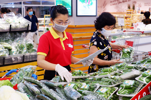 Hàng Tết sẵn sàng bán từ xa, qua mạng