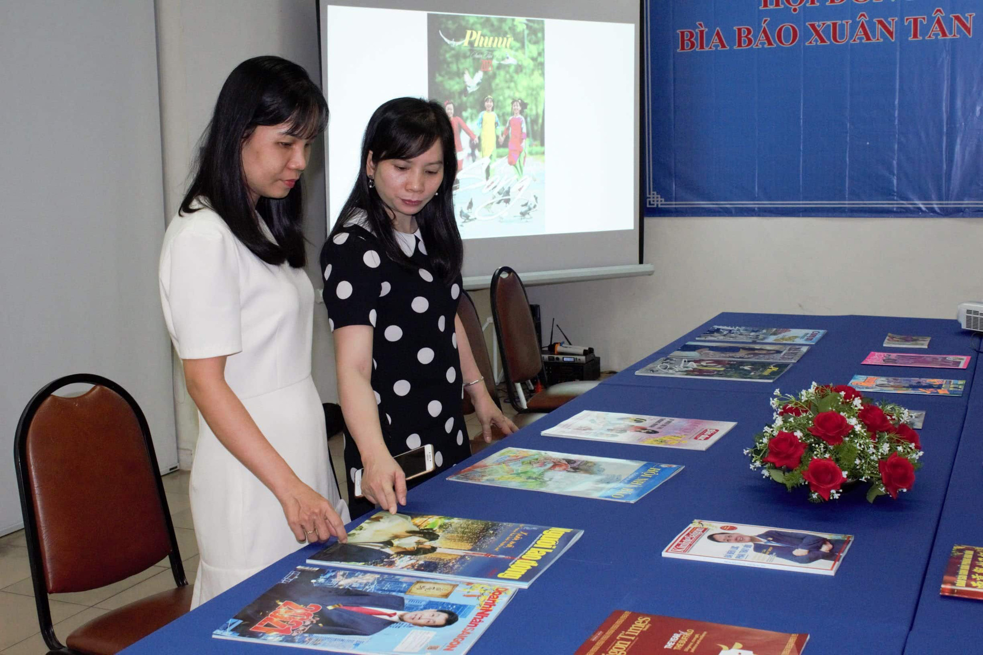 B&aacute;o Người Lao Động đoạt giải nh&igrave; Cuộc thi b&igrave;a B&aacute;o Xu&acirc;n T&acirc;n Sửu 2021 - Ảnh 5.