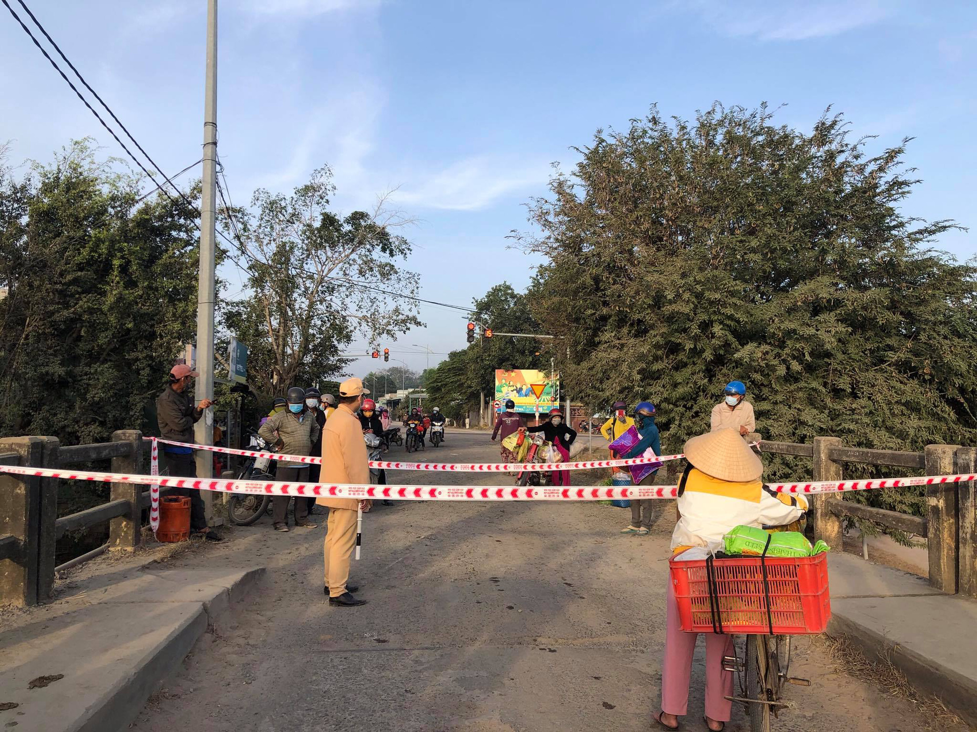 Lịch trình "khủng" của 4 ca dương tính SARS-CoV-2 mới tại Gia Lai