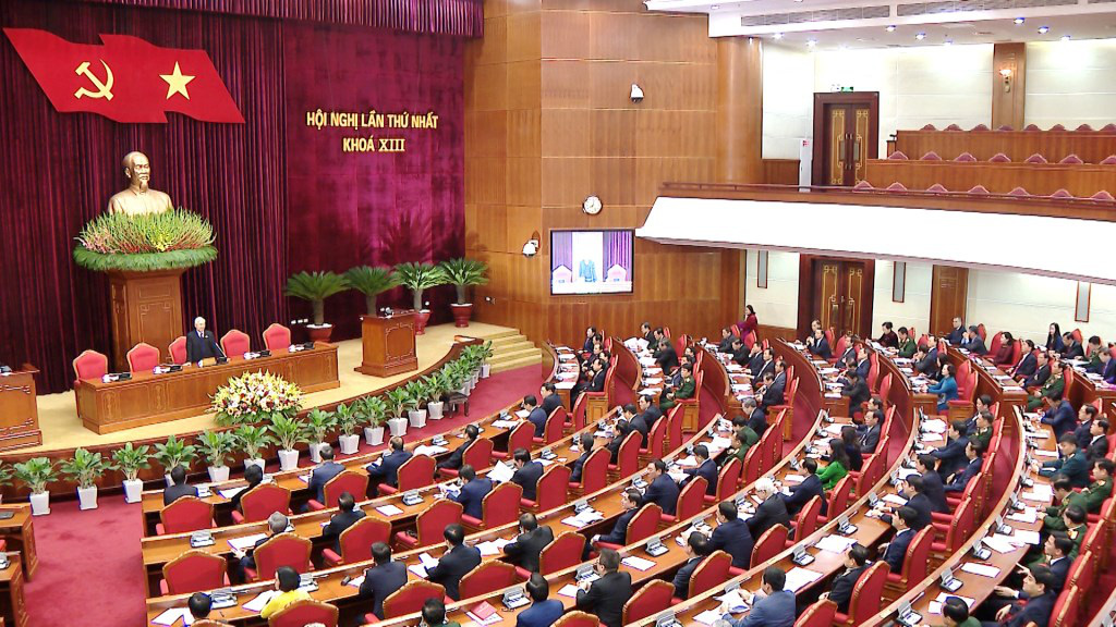 Ch&ugrave;m ảnh: Trung ương kh&oacute;a XIII họp bầu Bộ Ch&iacute;nh trị, Tổng B&iacute; thư - Ảnh 9.