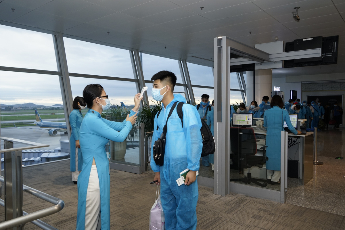 Nam thanh niên người Phú Thọ dương tính SARS-CoV-2 khi sang Nhật Bản