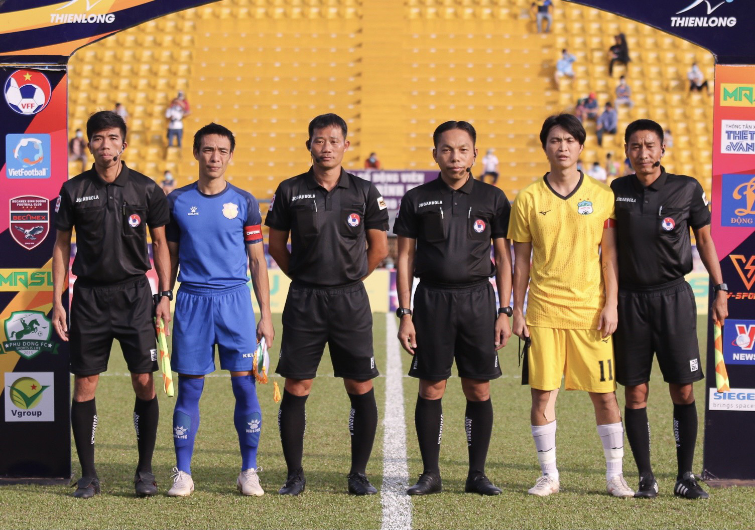 Sát hạch kỹ trọng tài V-League