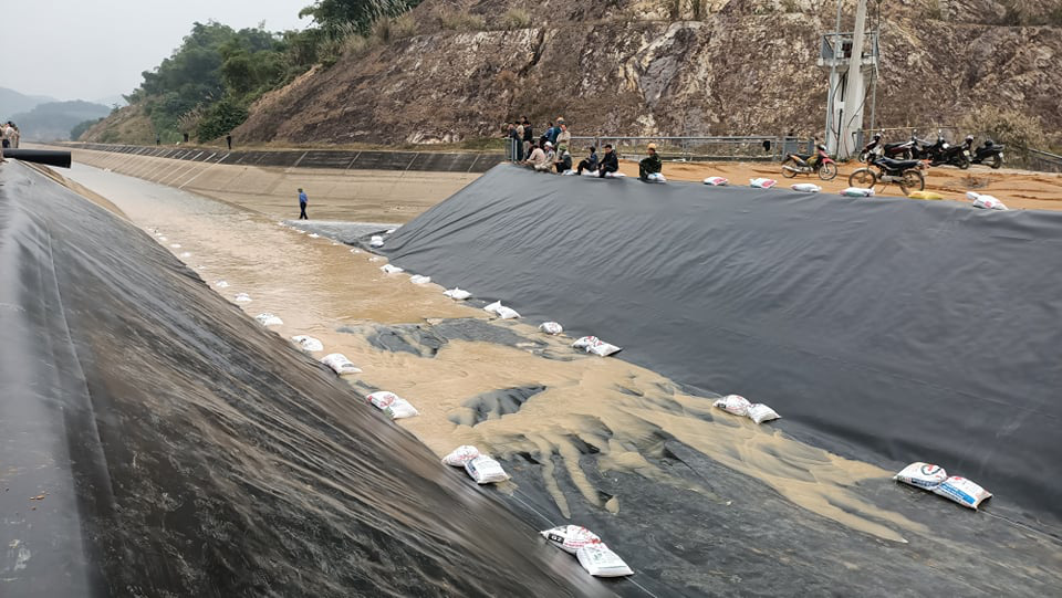 Vụ kênh 4.300 tỉ đứt gãy giữa mùa khô: Thông dòng sau 7 ngày khắc phục
