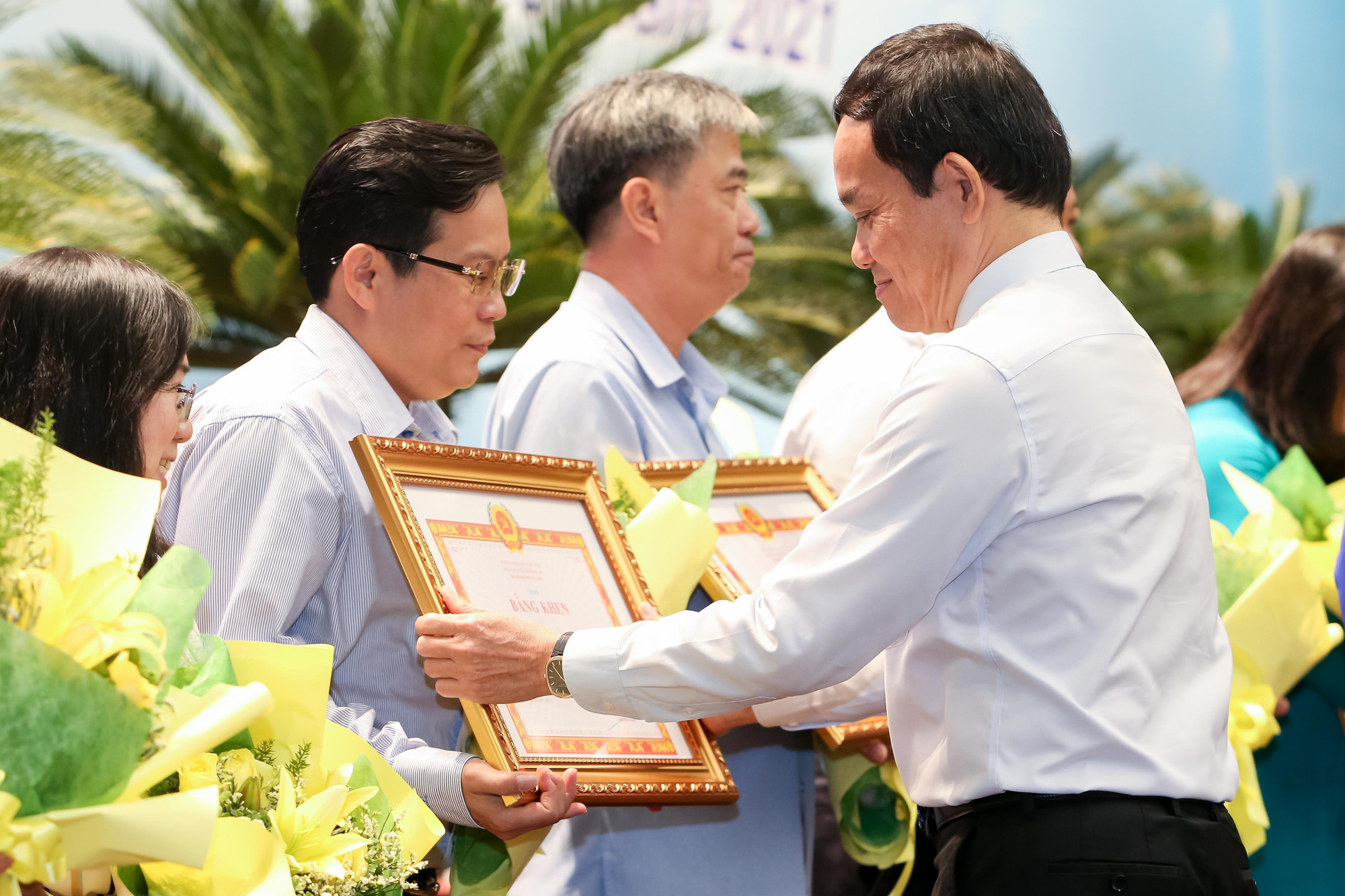 C&ocirc;ng việc của người l&agrave;m tuy&ecirc;n gi&aacute;o rất thầm lặng! - Ảnh 3.