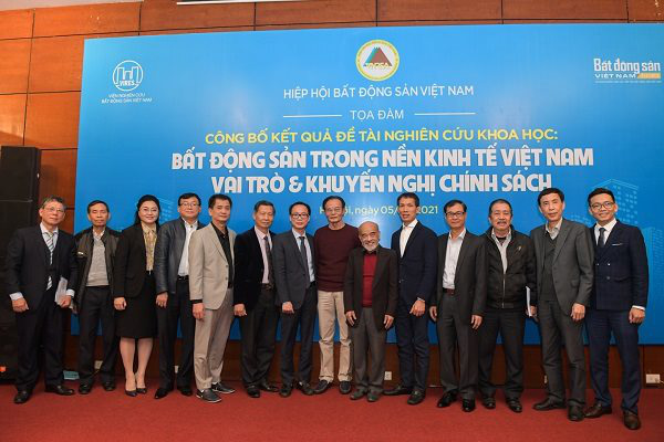 Vai tr&ograve; của thị trường bất động sản cần được đ&aacute;nh gi&aacute; đ&uacute;ng - Ảnh 3.