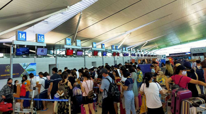 Cục trưởng Hàng không "chỉ cách" mua vé máy bay Tết