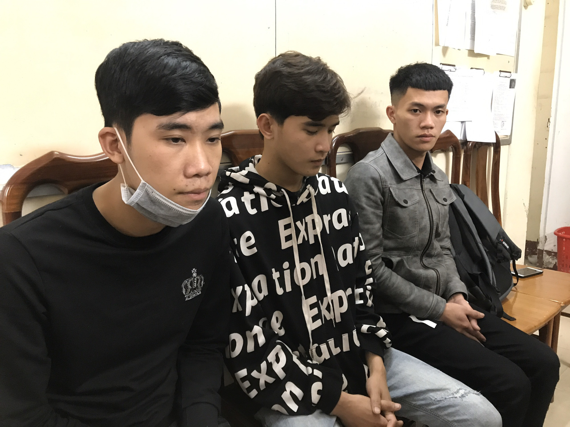 Người vay tiền qua mạng n&ecirc;n cảnh gi&aacute;c với m&aacute;nh kh&oacute;e lừa đảo n&agrave;y - Ảnh 1.