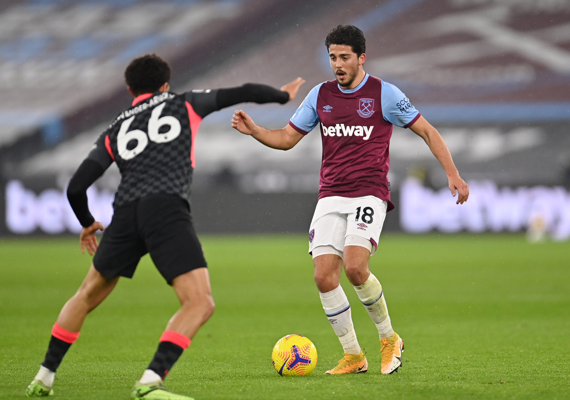 Hung thần Salah tỏa sáng, Liverpool bùng nổ hạ đẹp West Ham - Ảnh 2.