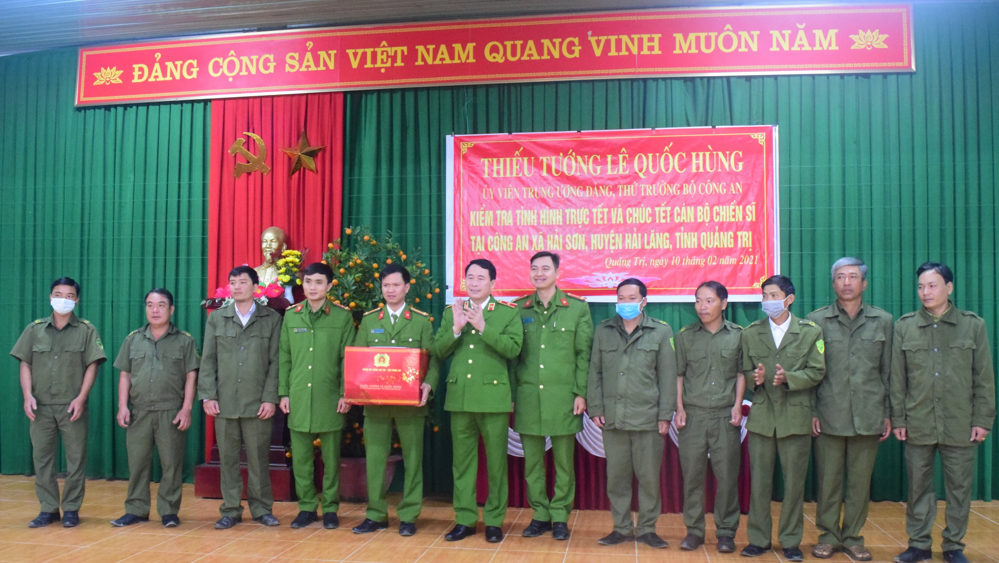 C&ocirc;ng an x&atilde; phải t&iacute;ch cực triển khai ph&ograve;ng chống dịch Covid-19 - Ảnh 1.
