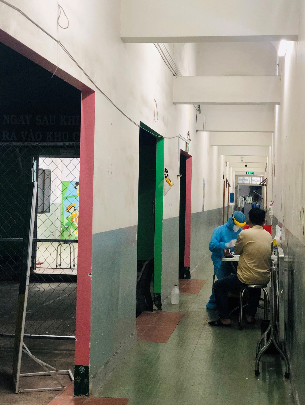 TP HCM: Xét nghiệm toàn bộ nhân viên 2 bệnh viện bệnh nhân Covid-19 từng đến
